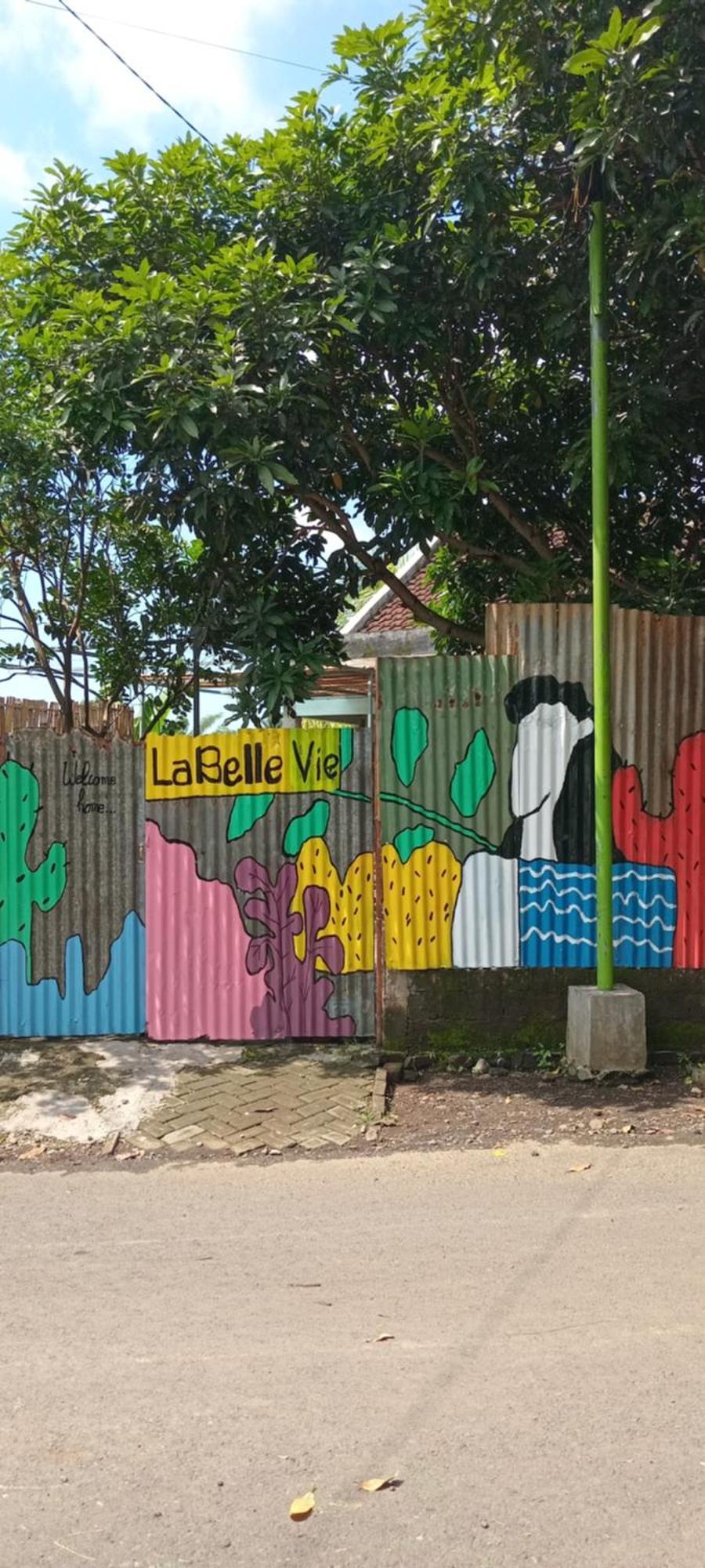 La Belle Vie Homestay Banyuwangi  Esterno foto
